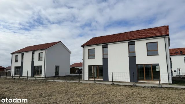 Mieszkanie 3-pokojowe Oława. Zdjęcie 1