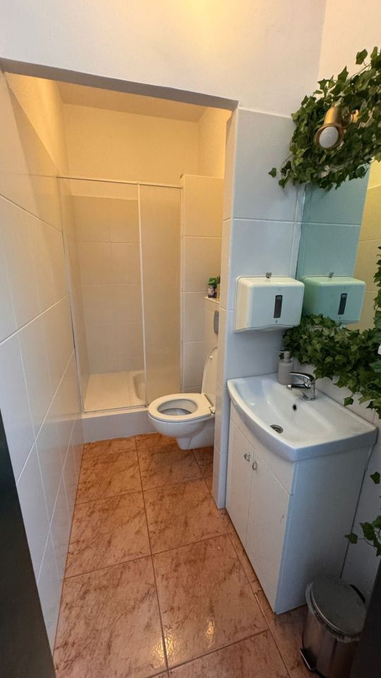 Lokal Kraków Zwierzyniec, ul. Królowej Jadwigi. Zdjęcie 8