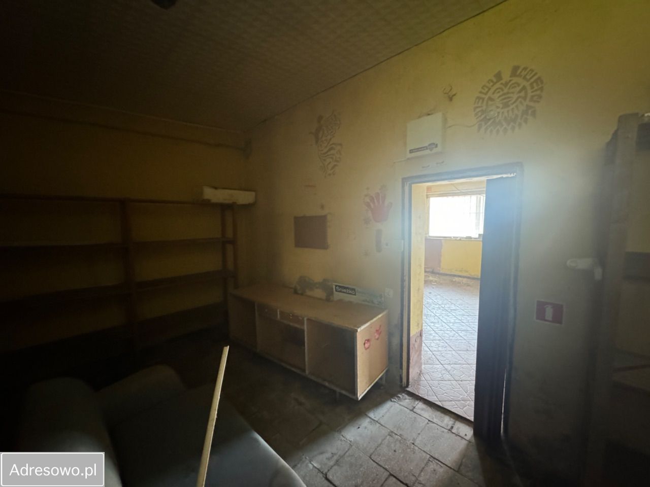 Lokal Żórawina, al. Niepodległości. Zdjęcie 7