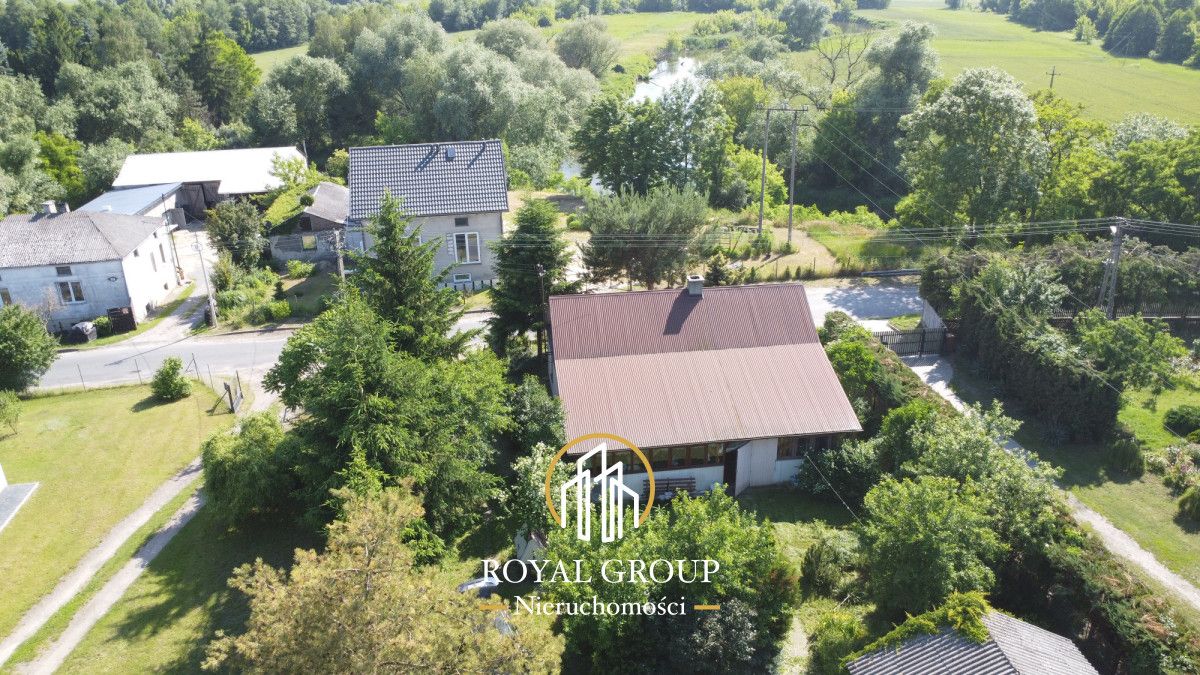 dom wolnostojący, 2 pokoje Zawieprzyce. Zdjęcie 2