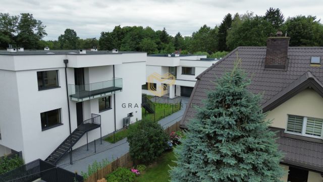 dom wolnostojący, 6 pokoi Konstancin-Jeziorna. Zdjęcie 5