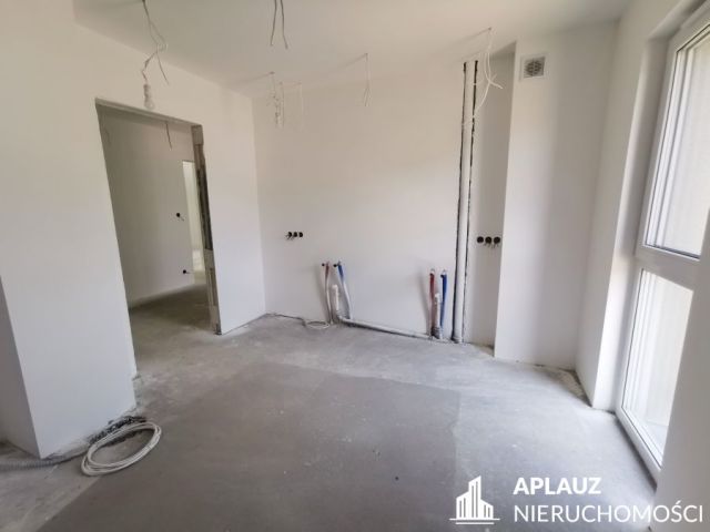 dom wolnostojący, 5 pokoi Jelenia Góra Czarne. Zdjęcie 11