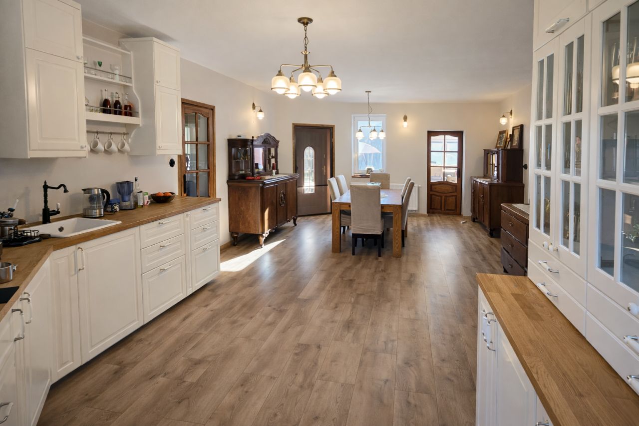 dom wolnostojący, 7 pokoi Rościsławice, ul. Wołowska. Zdjęcie 3