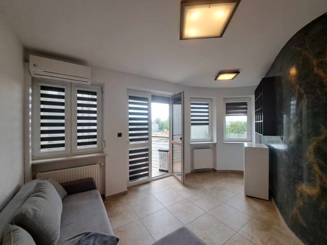 Mieszkanie 2-pokojowe Warszawa Nowe Włochy, ul. ks. Juliana Chrościckiego. Zdjęcie 1