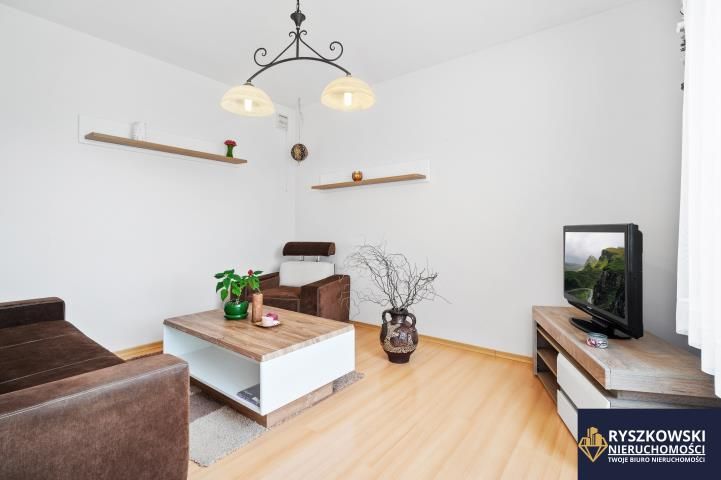 dom wolnostojący, 6 pokoi Zwódne. Zdjęcie 6