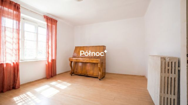 bliźniak, 4 pokoje Nowa Ruda, ul. Demokratów. Zdjęcie 2