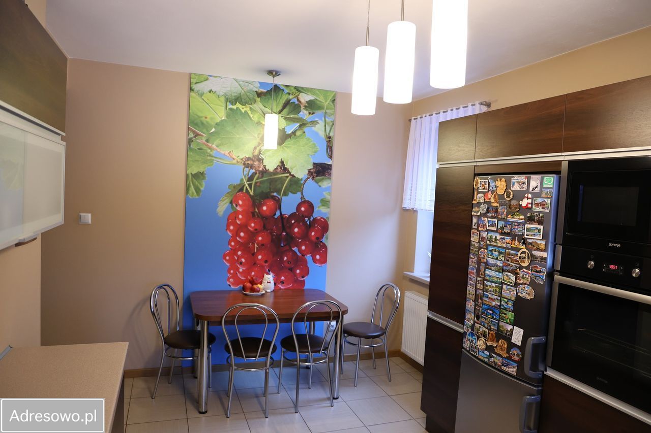 dom wolnostojący, 5 pokoi Mrozy. Zdjęcie 2