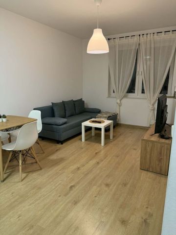 Mieszkanie 2-pokojowe Skierniewice, ul. Jana III Sobieskiego. Zdjęcie 1