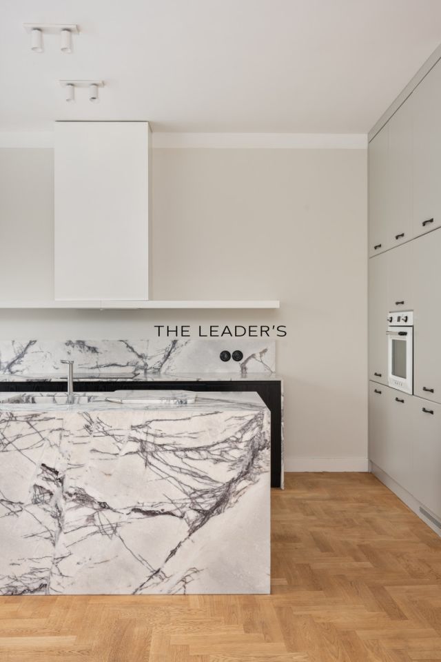 Mieszkanie 4-pokojowe Warszawa Śródmieście, ul. Koszykowa. Zdjęcie 3