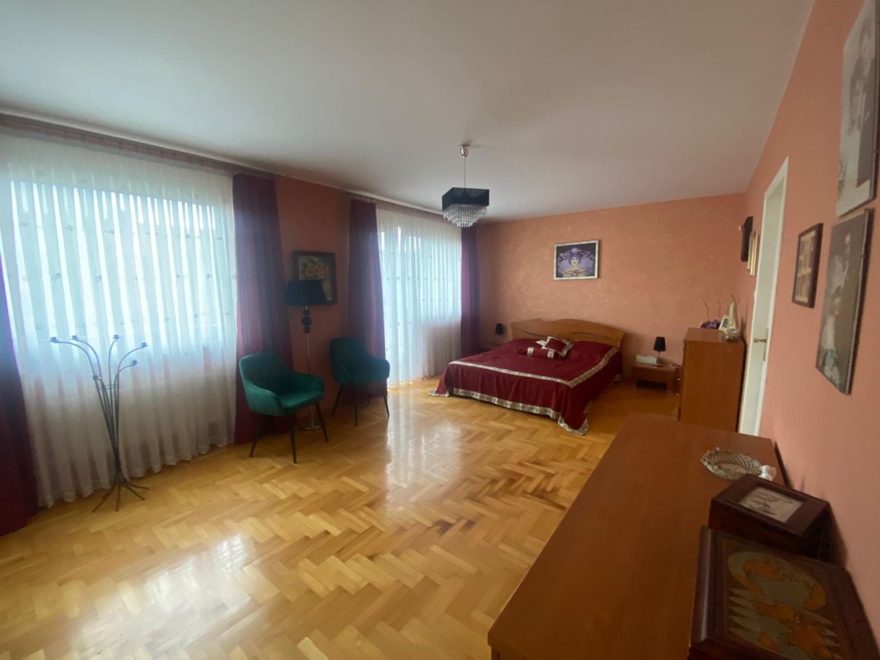 dom szeregowy, 7 pokoi Częstochowa Tysiąclecie, ul. Obrońców Poczty Gdańskiej. Zdjęcie 14