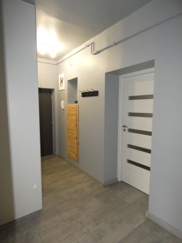 Mieszkanie 3-pokojowe Ostrów Wielkopolski, ul. Majdan. Zdjęcie 1