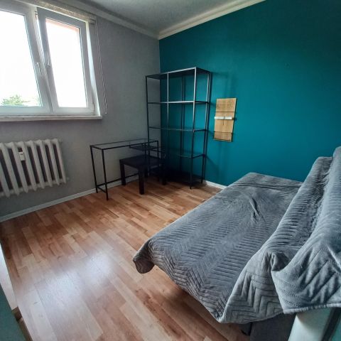 Mieszkanie 3-pokojowe Kraków Azory, ul. Piotra Stachiewicza. Zdjęcie 1