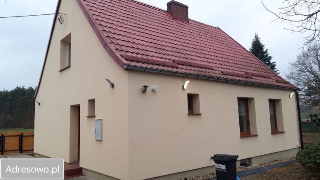 dom wolnostojący, 4 pokoje Miłogoszcz. Zdjęcie 1