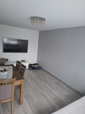 Mieszkanie 2-pokojowe Łódź Bałuty, ul. Pojezierska. Zdjęcie 1