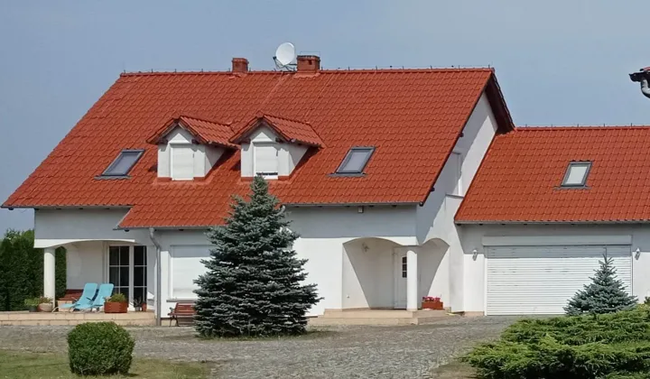 dom wolnostojący, 6 pokoi Brzezie k. Sulechowa, ul. Adama Mickiewicza