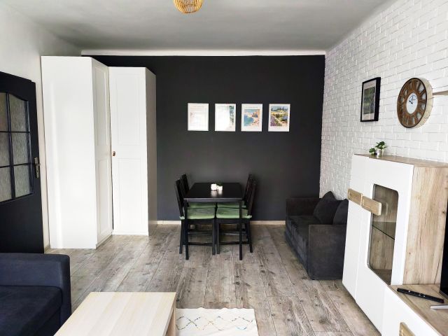 Mieszkanie 1-pokojowe Dąbrowa Górnicza Reden , ul. Włodzimierza Majakowskiego. Zdjęcie 1