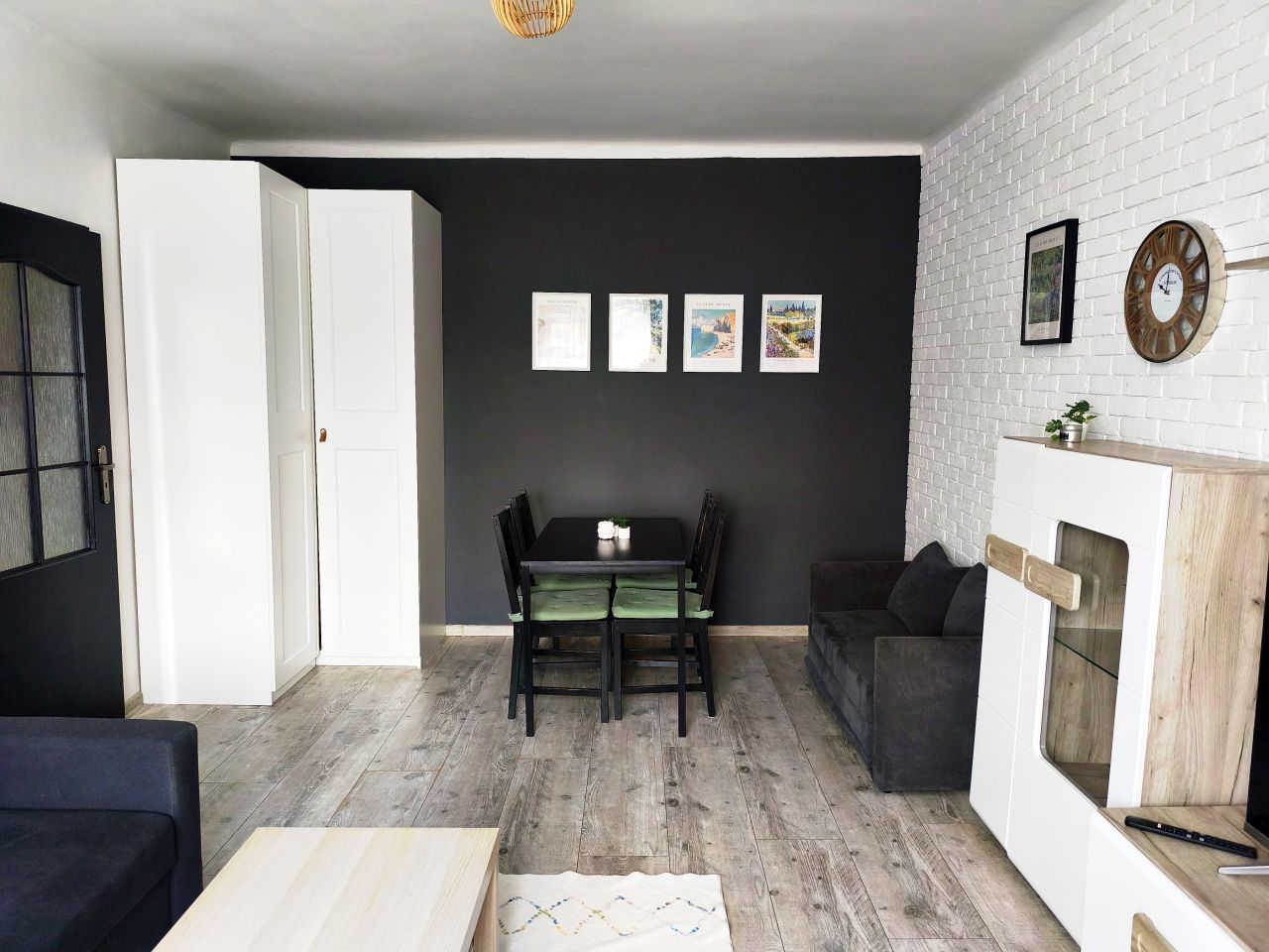 Mieszkanie 1-pokojowe Dąbrowa Górnicza Reden , ul. Włodzimierza Majakowskiego. Zdjęcie 1