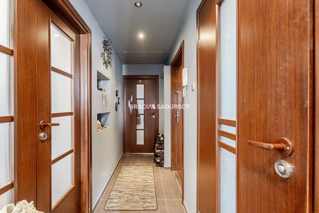 dom wolnostojący, 6 pokoi Kraków Grzegórzki, ul. gen. Józefa Sowińskiego. Zdjęcie 21