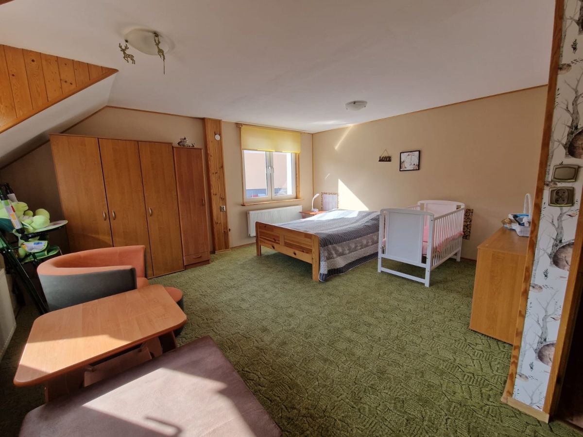 dom wolnostojący, 9 pokoi Jelenia Góra Jagniątków. Zdjęcie 15