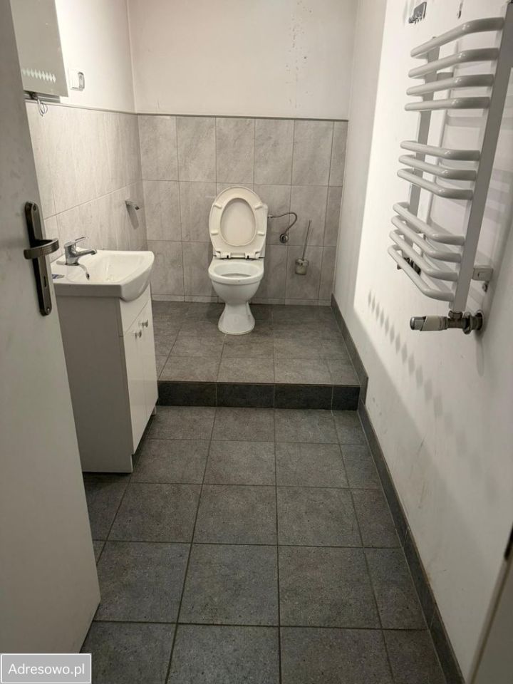 dom wolnostojący, 8 pokoi Czechowice-Dziedzice, ul. Polna. Zdjęcie 4