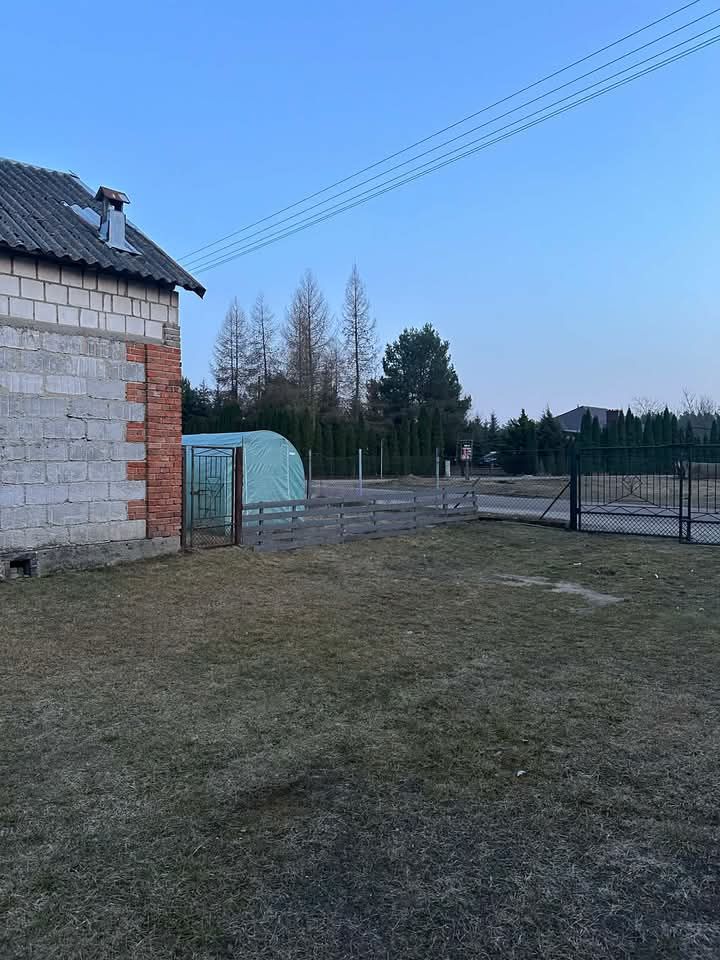 dom wolnostojący, 4 pokoje Józefowo. Zdjęcie 2