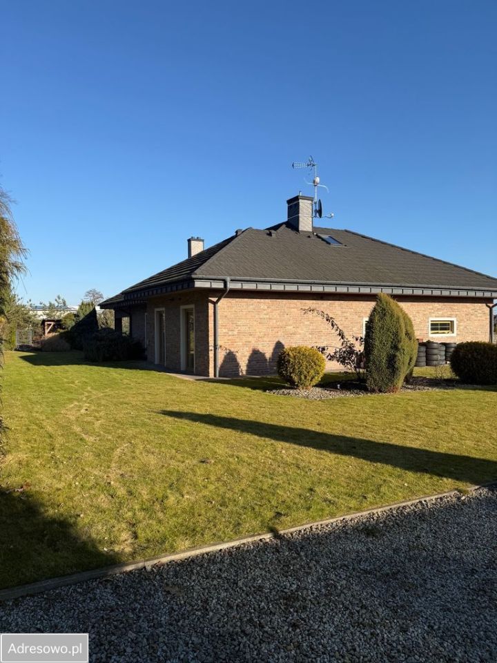 bliźniak, 10 pokoi Biejkowska Wola. Zdjęcie 14