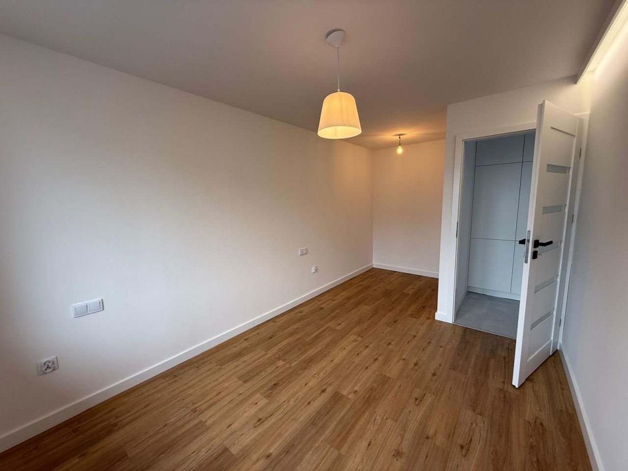 Mieszkanie 3-pokojowe Częstochowa Centrum, al. Aleja Kościuszki. Zdjęcie 7