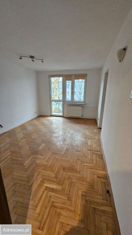 Mieszkanie 3-pokojowe Kraków Prądnik Biały, ul. Krowoderskich Zuchów. Zdjęcie 1