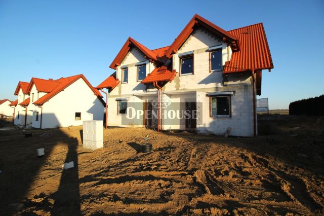 bliźniak, 5 pokoi Nielubia. Zdjęcie 2