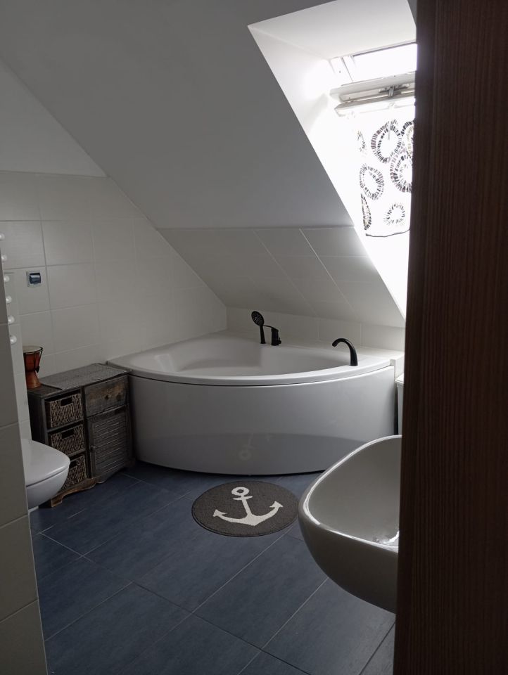 Mieszkanie 3-pokojowe Giżycko, Pasaż Portowy. Zdjęcie 8