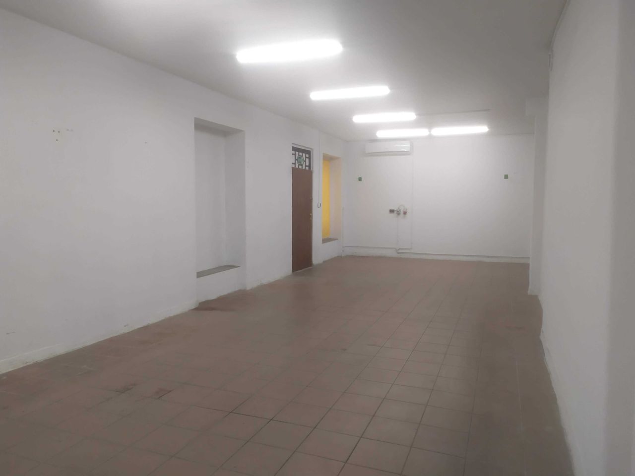 Gewerbefläche, 71 m²