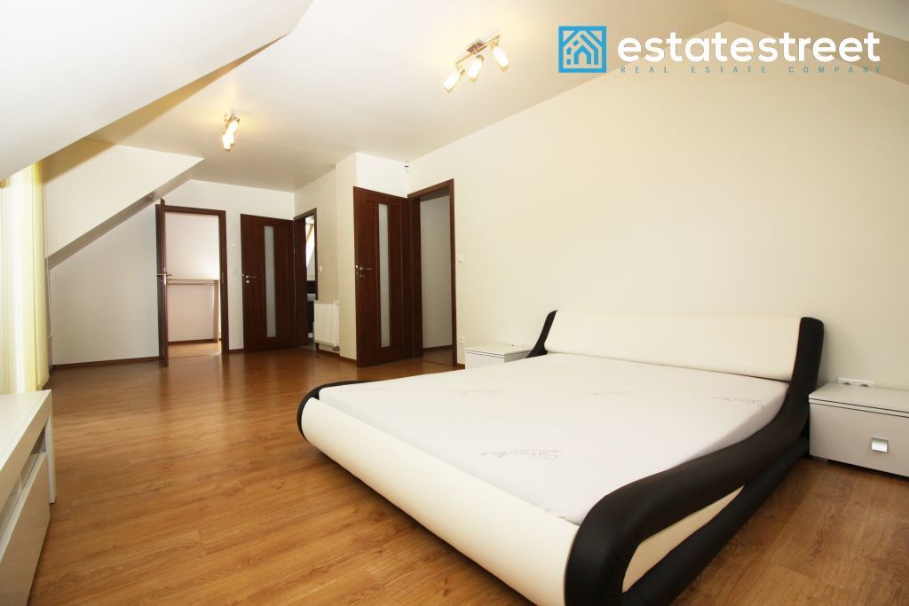 dom wolnostojący, 6 pokoi Kraków Dębniki, ul. Leona Petrażyckiego. Zdjęcie 7