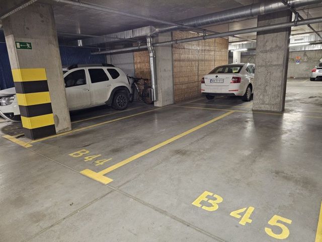 Garaż/miejsce parkingowe Warszawa Ochota, ul. Grójecka. Zdjęcie 1