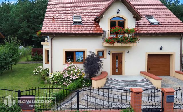dom wolnostojący, 6 pokoi Szczecinek, ul. Cypriana Kamila Norwida. Zdjęcie 31