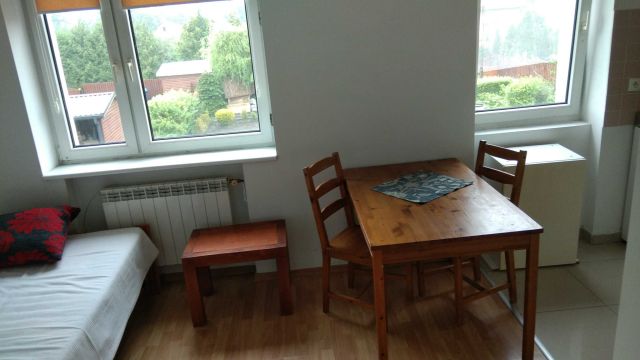 Mieszkanie 1-pokojowe Łomianki, ul. Długa. Zdjęcie 1