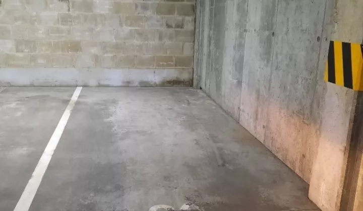Garaż/miejsce parkingowe Reda, ul. Osadnicza