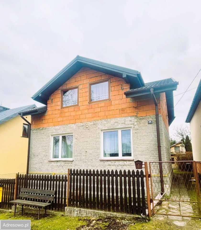 dom wolnostojący, 3 pokoje Ciągowice