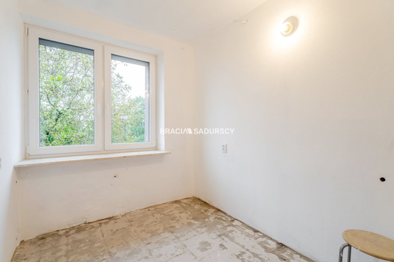 Mieszkanie 1-pokojowe Pobiednik Wielki. Zdjęcie 3