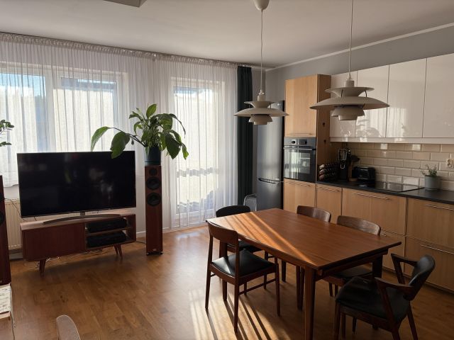 Mieszkanie 4-pokojowe Bydgoszcz Jary, ul. Słoneczna. Zdjęcie 1