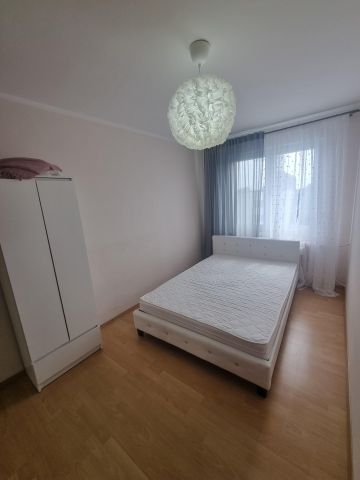 Mieszkanie 4-pokojowe Gorzów Wielkopolski Górczyn, ul. Walerego Wróblewskiego. Zdjęcie 1