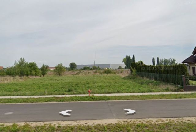 Działka inwestycyjna Żmigród, ul. Wrocławska. Zdjęcie 1