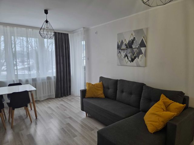 Mieszkanie 3-pokojowe Lubin Centrum, ul. Marii Skłodowskiej-Curie. Zdjęcie 1