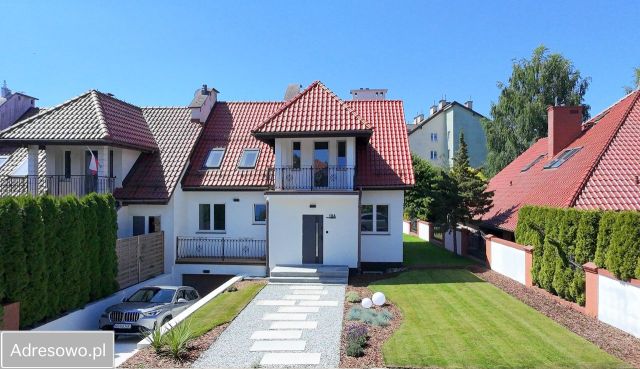 dom szeregowy, 6 pokoi Olsztyn Redykajny, ul. Lawendowa. Zdjęcie 1