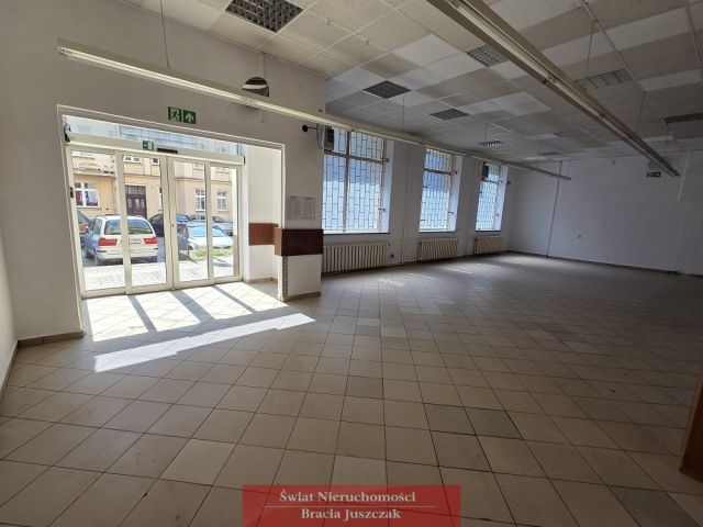 Lokal Wrocław Ołbin, ul. Norberta Barlickiego. Zdjęcie 4