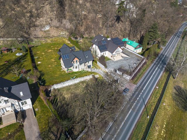 dom wolnostojący, 7 pokoi Kraków Zwierzyniec, ul. Księcia Józefa. Zdjęcie 13