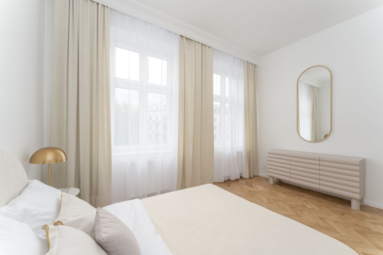 Mieszkanie 4-pokojowe Kraków Stare Miasto, pl. Jana Matejki. Zdjęcie 13