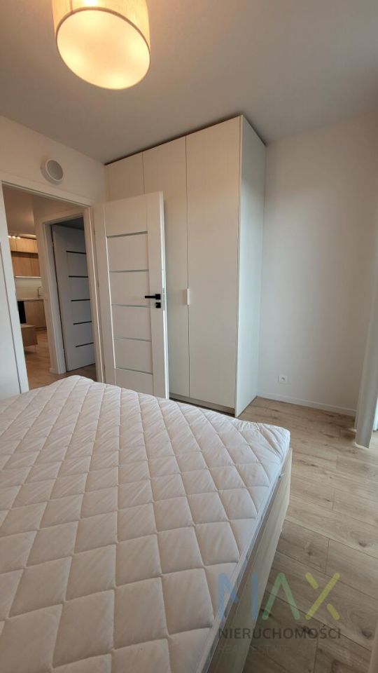 Mieszkanie 3-pokojowe Kraków Zabłocie, ul. Tadeusza Romanowicza. Zdjęcie 3