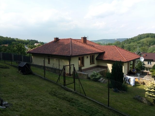 dom wolnostojący, 5 pokoi Kraków Dębniki, ul. Danusi Jurandówny. Zdjęcie 1