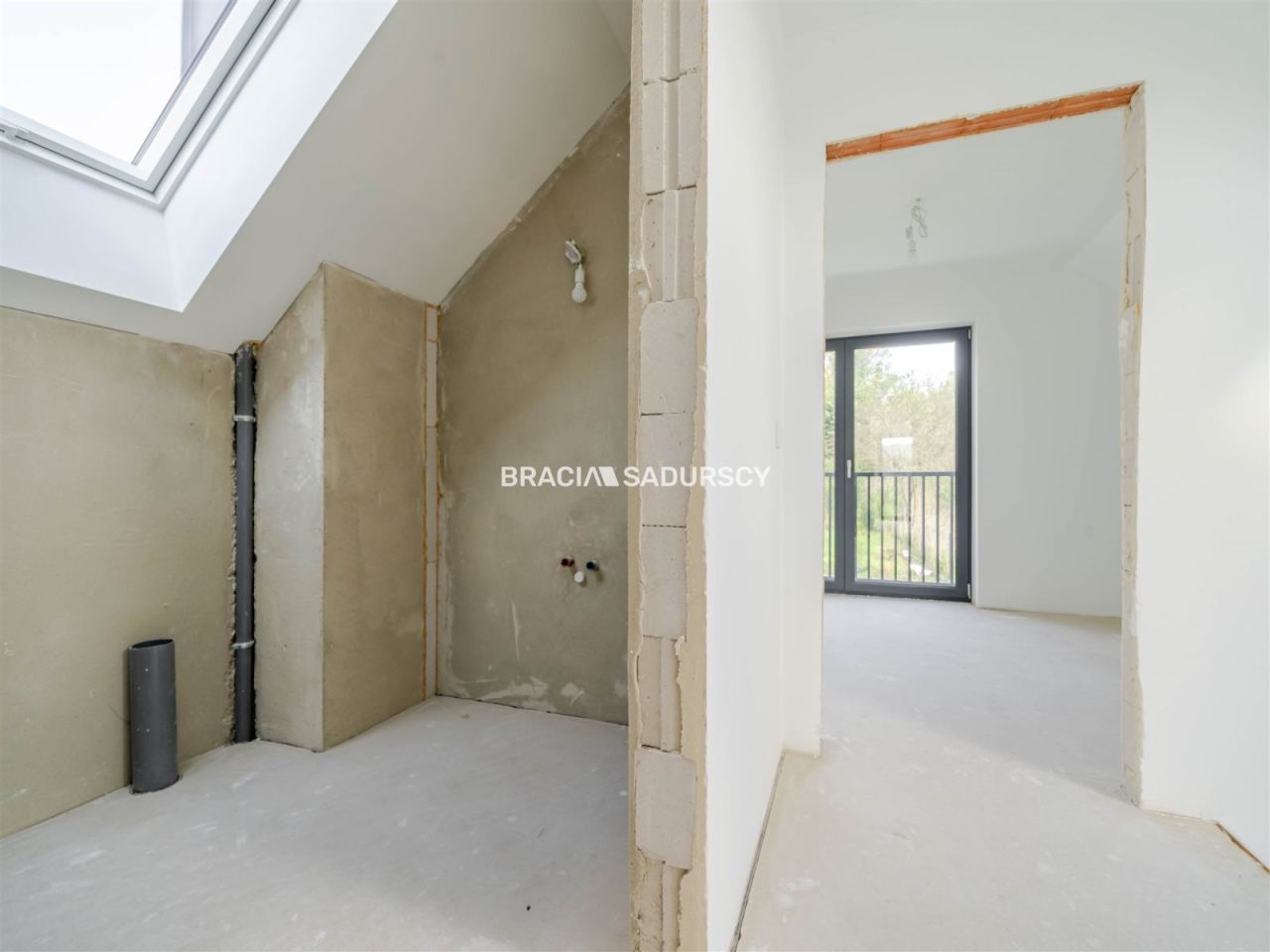 dom wolnostojący, 4 pokoje Koźmice Małe. Zdjęcie 19