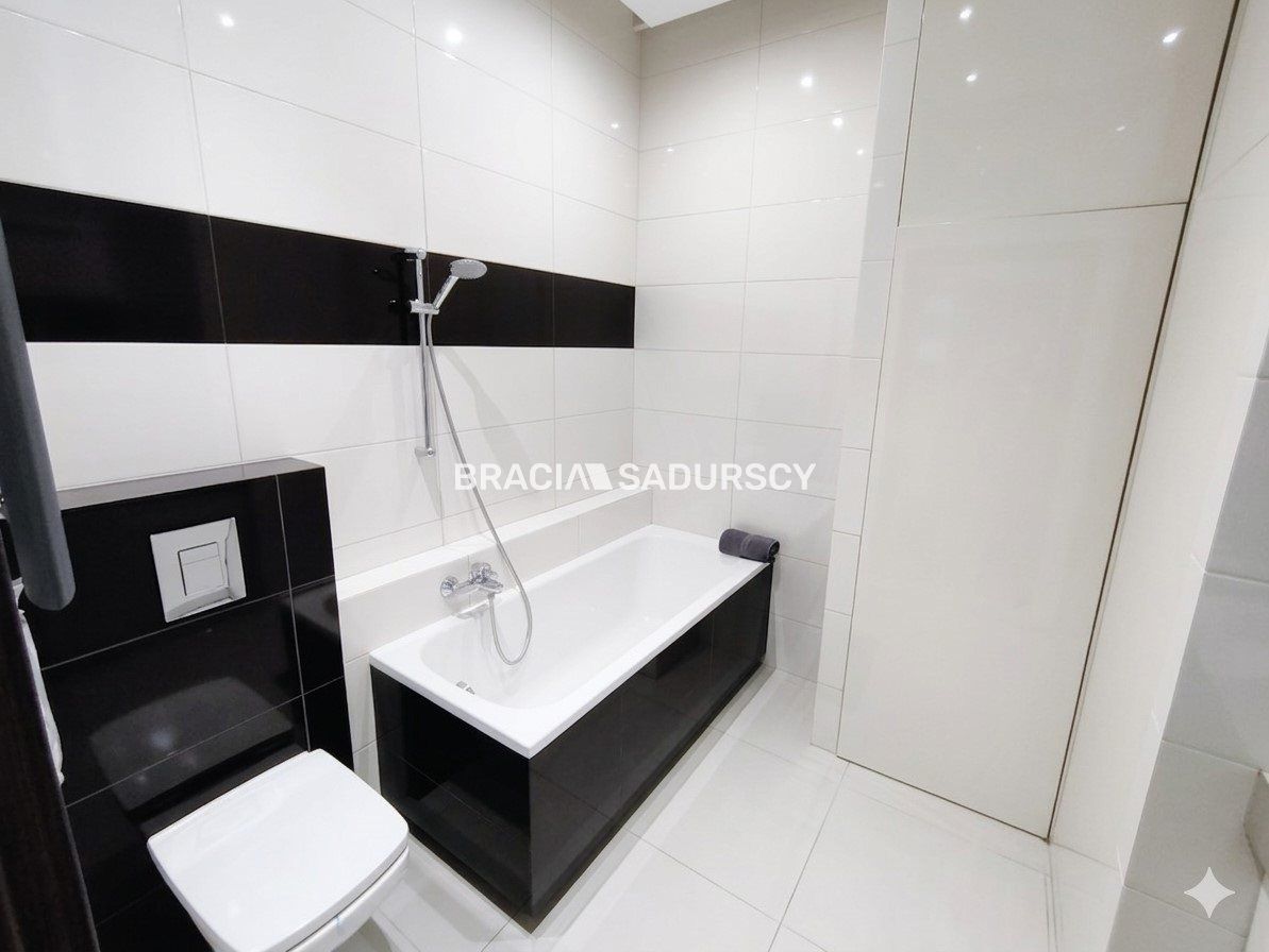 Mieszkanie 5-pokojowe Kraków Swoszowice, ul. Władysława Taklińskiego. Zdjęcie 11